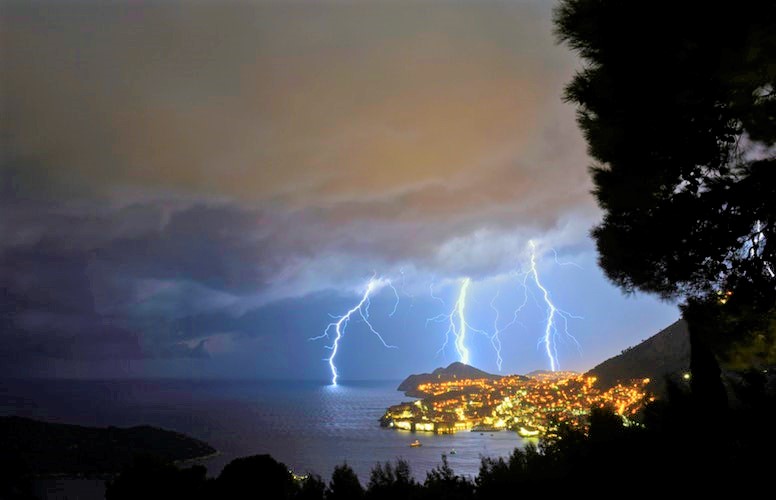 Que faire en cas de dommage sur votre habitation à la suite d’un orage ?